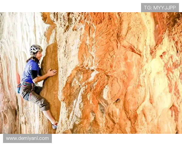 重庆极限运动队在世界攀岩锦标赛中的意识表现与技术分析